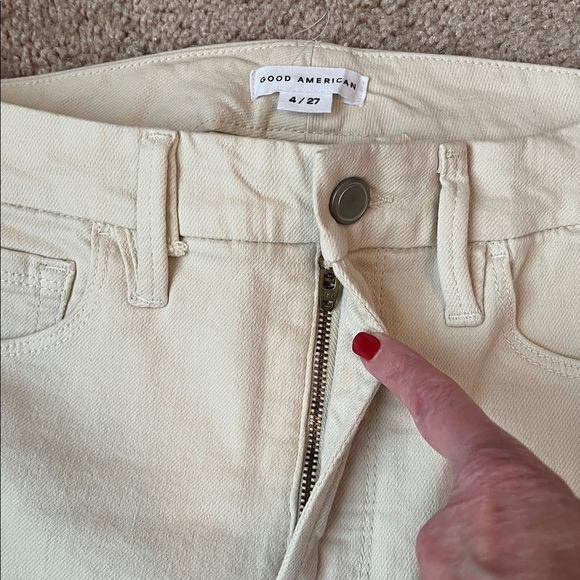 Good American Good Classic Slim Straight Bone Jeans - Picture 4 of 9